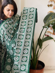 Green Handmade Nakshi Kantha Dupatta in Pure Silk - Masakalee