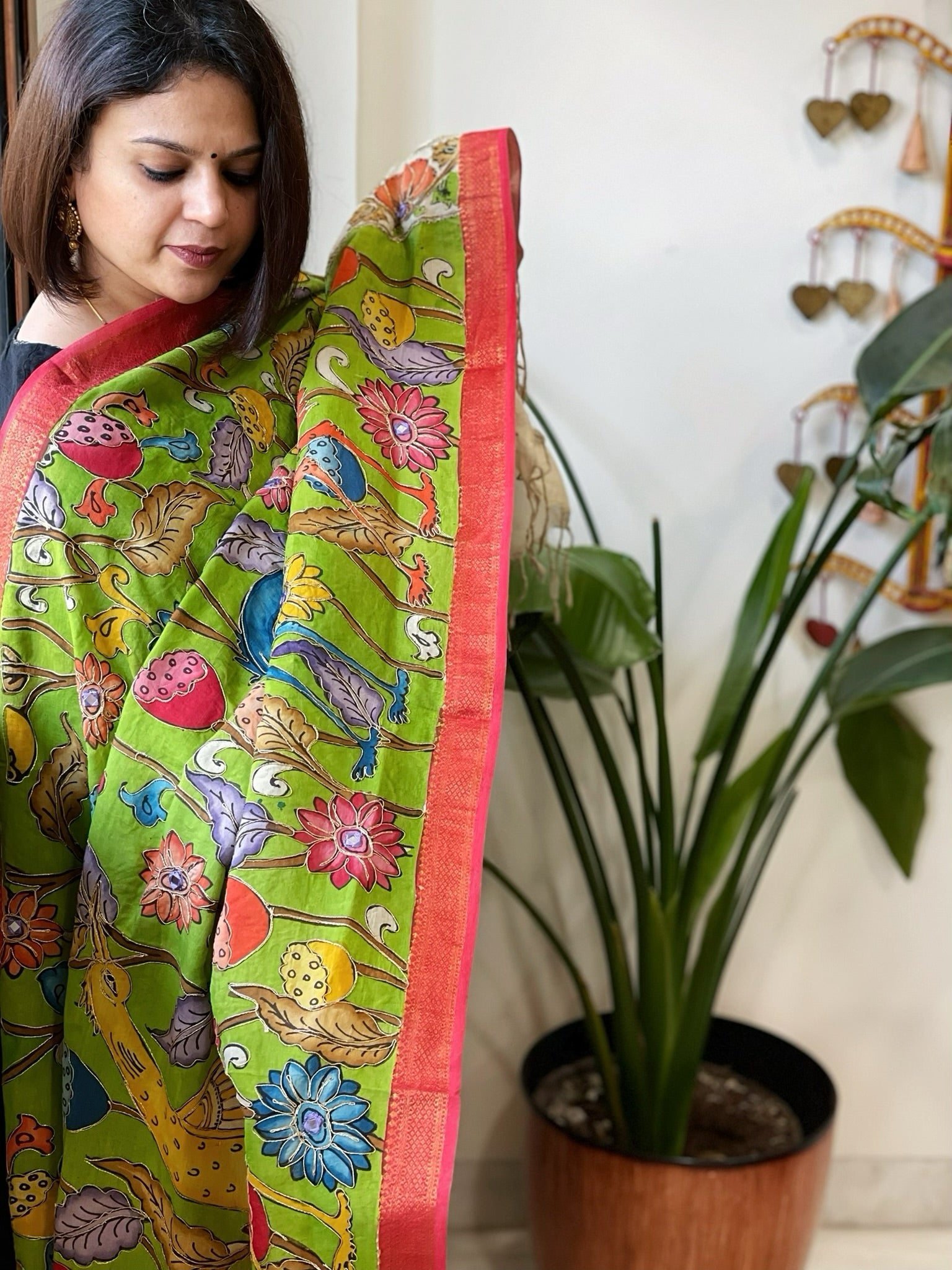 Green Handpainted Kalamkari Dupatta with Thread & Mirror Handwork in Chanderi Silk - Masakalee