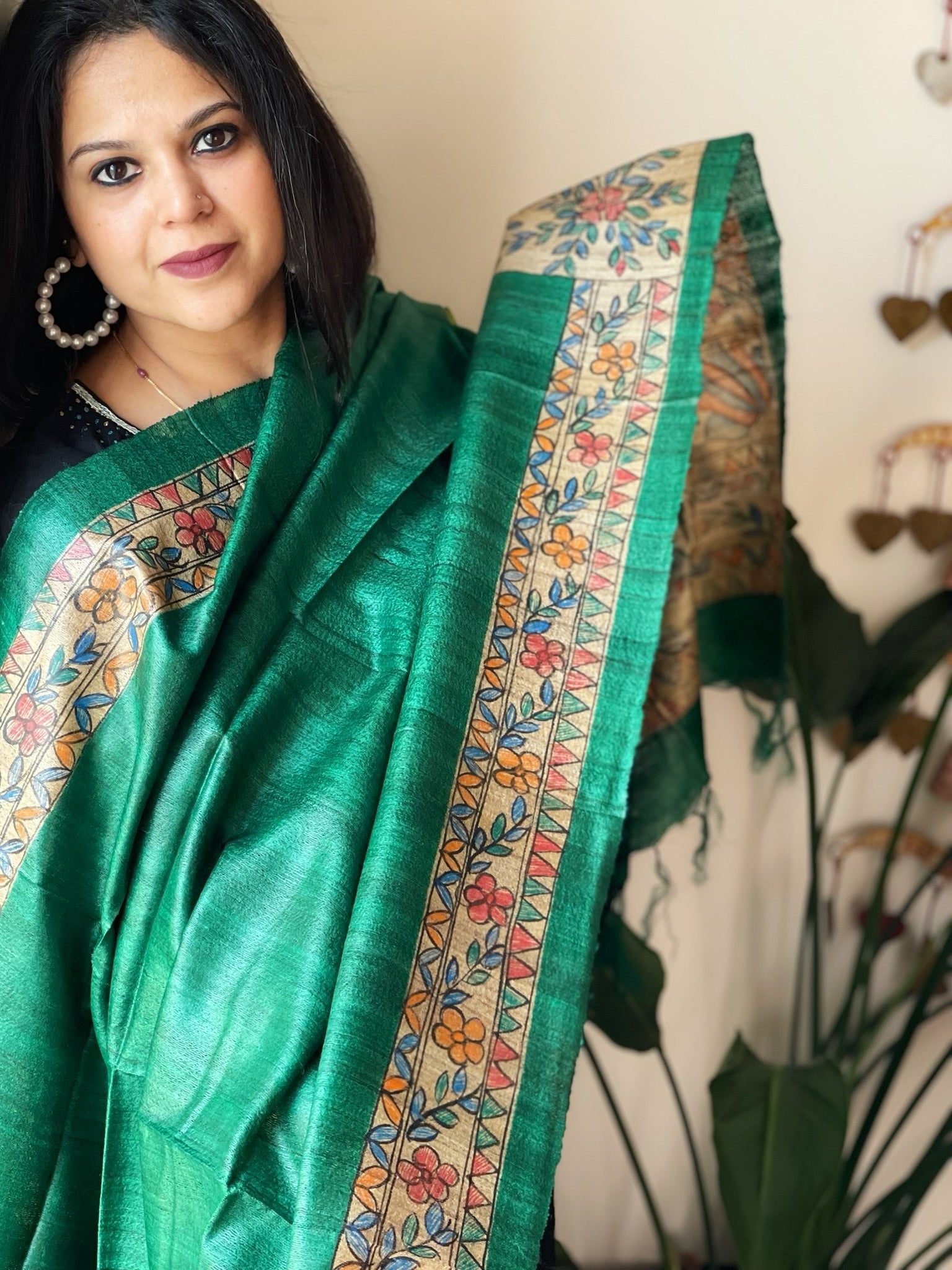 Green Handpainted Madhubani Dupatta in Pure Tussar Silk - Masakalee