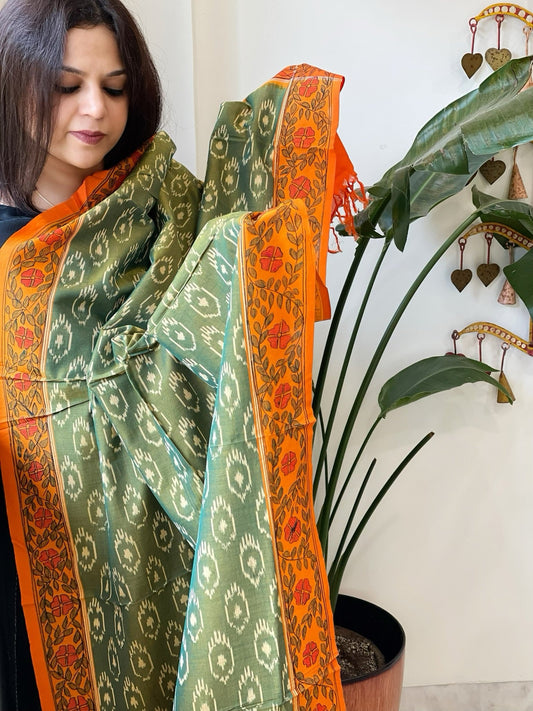 Green Handwoven Ikat Dupatta with Handpainted Madhubani in Cotton - Masakalee