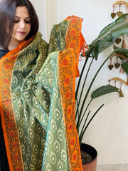 Green Handwoven Ikat Dupatta with Handpainted Madhubani in Cotton - Masakalee