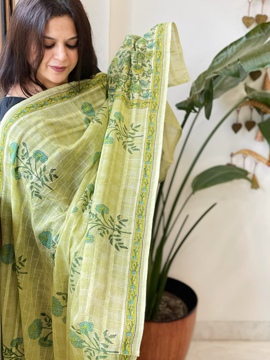 Green Mul Cotton Handblock Printed Dupatta - Masakalee