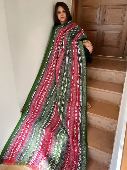 Green, Pink Handmade Kantha Dupatta in Silk - Masakalee