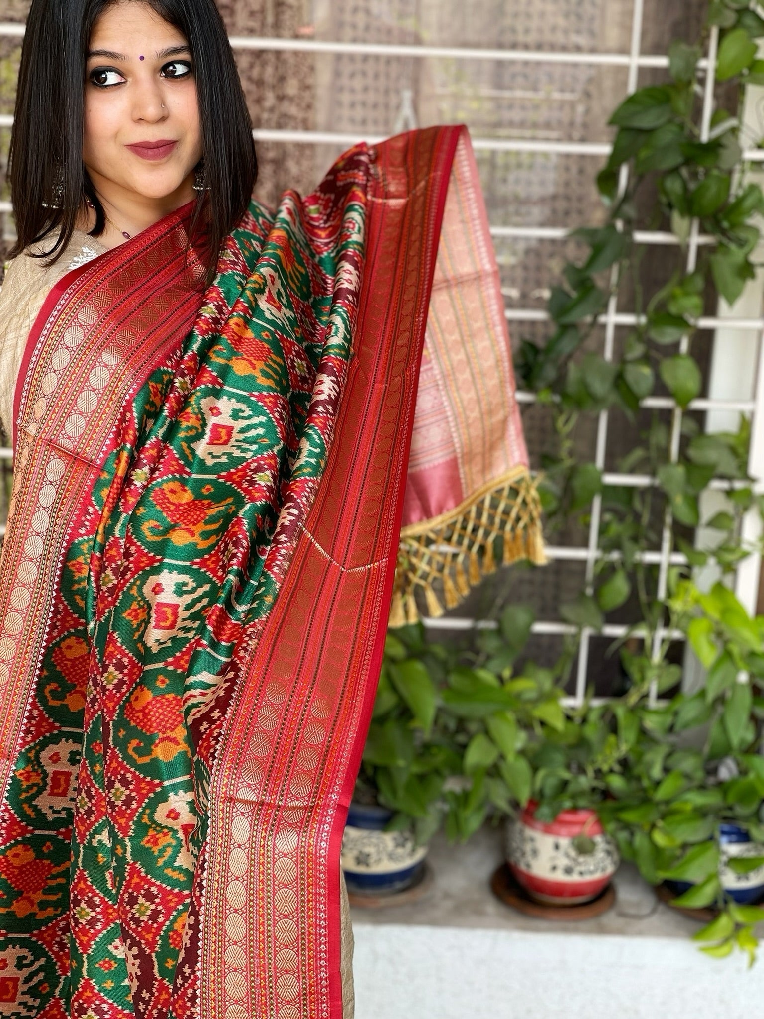 Green Printed Patola Dupatta in Fine Art Silk - Masakalee