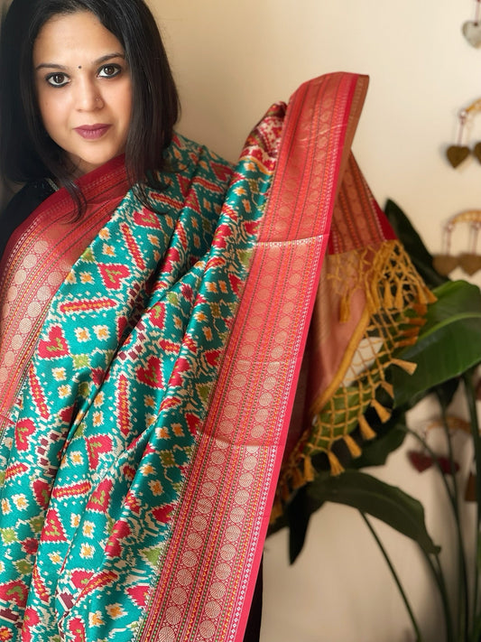 Green Printed Patola Dupatta in Fine Art Silk - Masakalee
