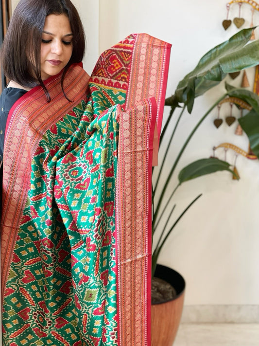 Green Printed Patola Dupatta in Fine Art Silk - Masakalee