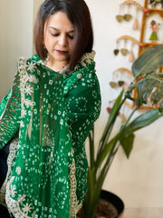 Green Printed Viscose Georgette Leheriya Dupatta with Gold Thread & Sequin Embroidered Border - Masakalee