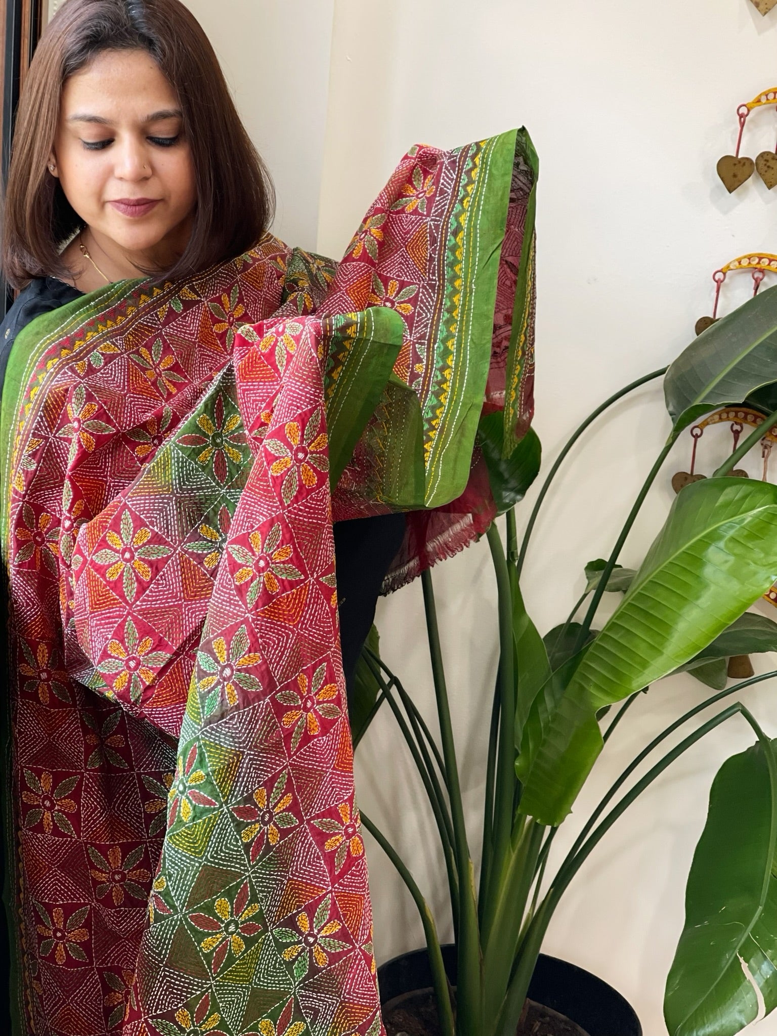 Green, Red Handmade Kantha Dupatta in Silk - Masakalee