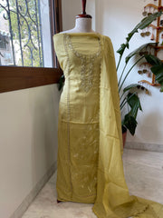 Green Suit Set with Sequin ad Knot handwork in Mul Chanderi - Masakalee