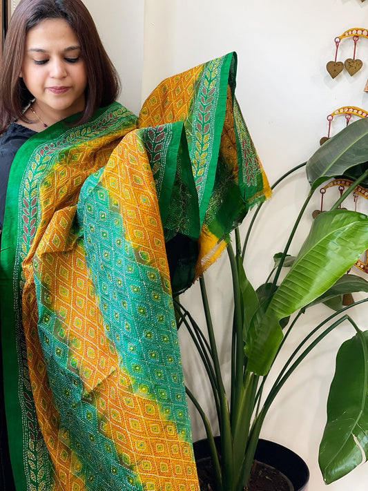 Green, Yellow Handmade Kantha Dupatta in Silk - Masakalee