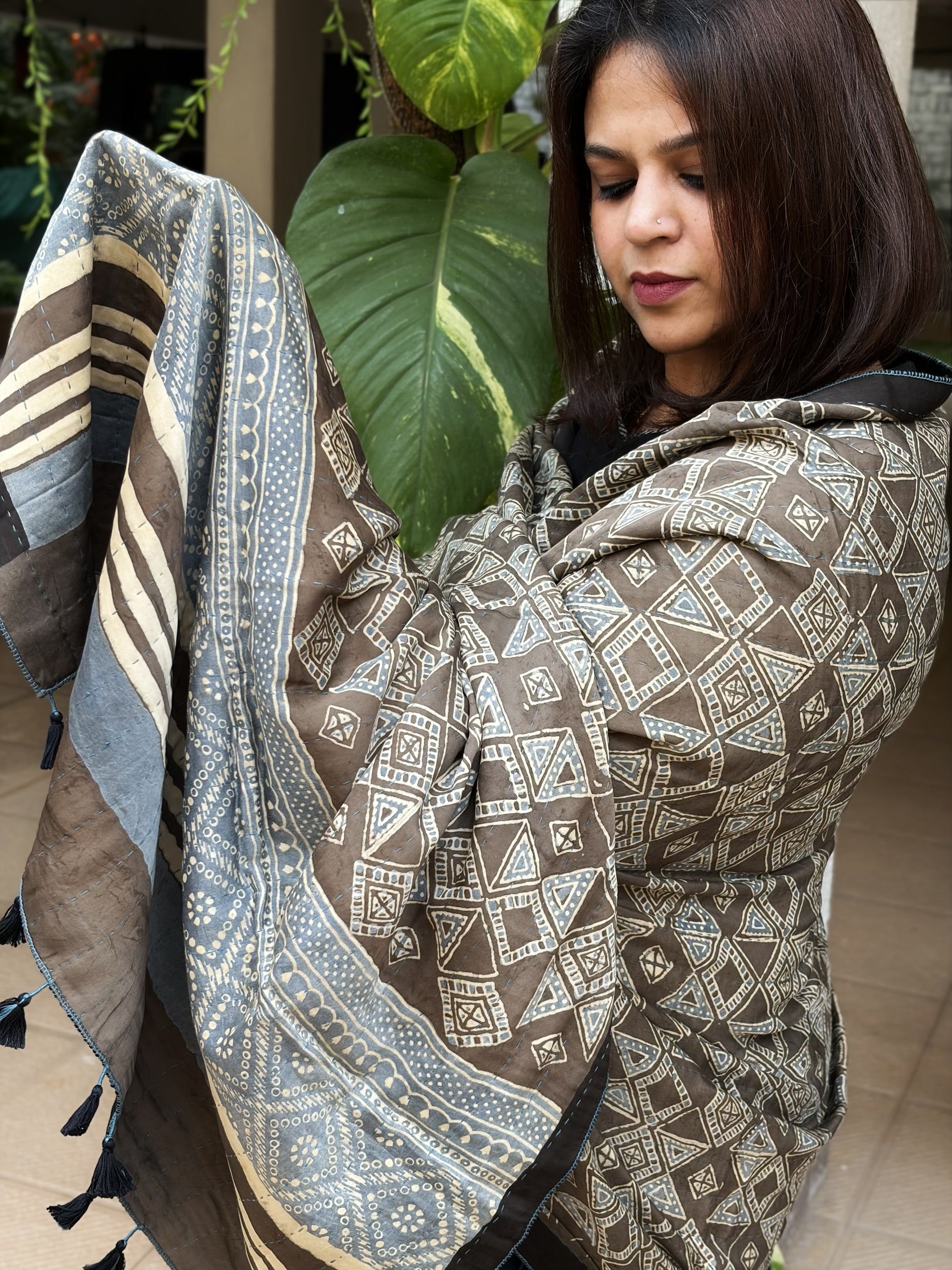 Grey Ajrakh Handblock Printed Silk - Woollen Shawl - Masakalee