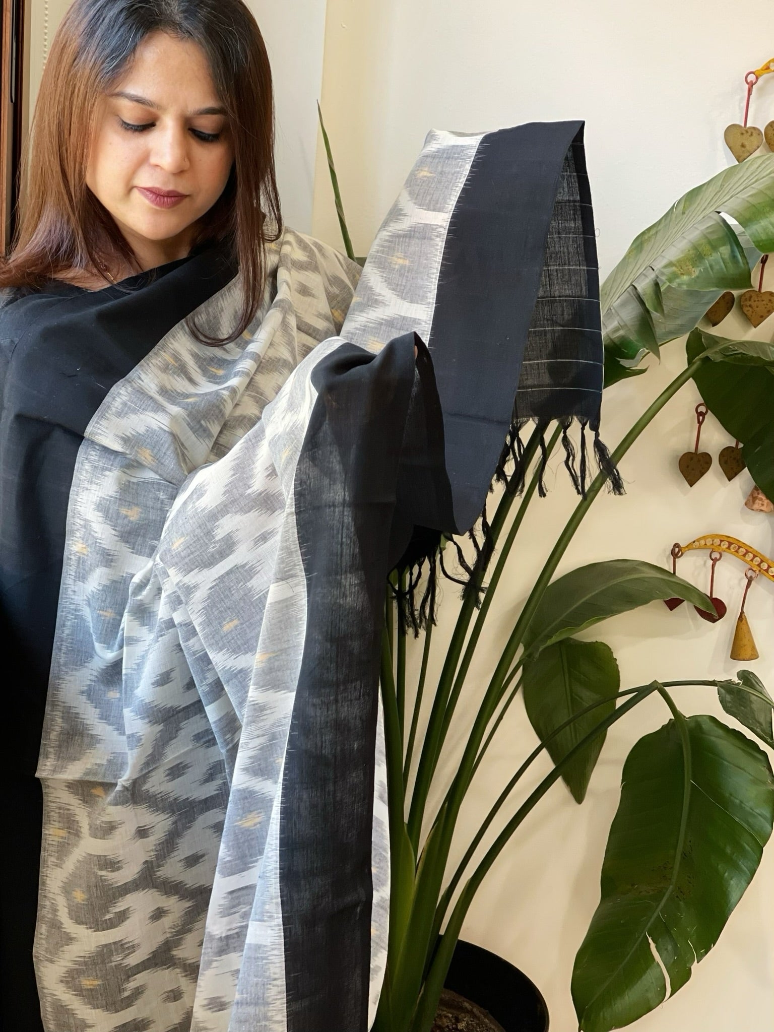 Grey, Black Handwoven Ikat Dupatta in Cotton - Masakalee