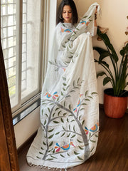 Grey Handpainted Dupatta with Kantha Stitch Handwork in Linen - Masakalee