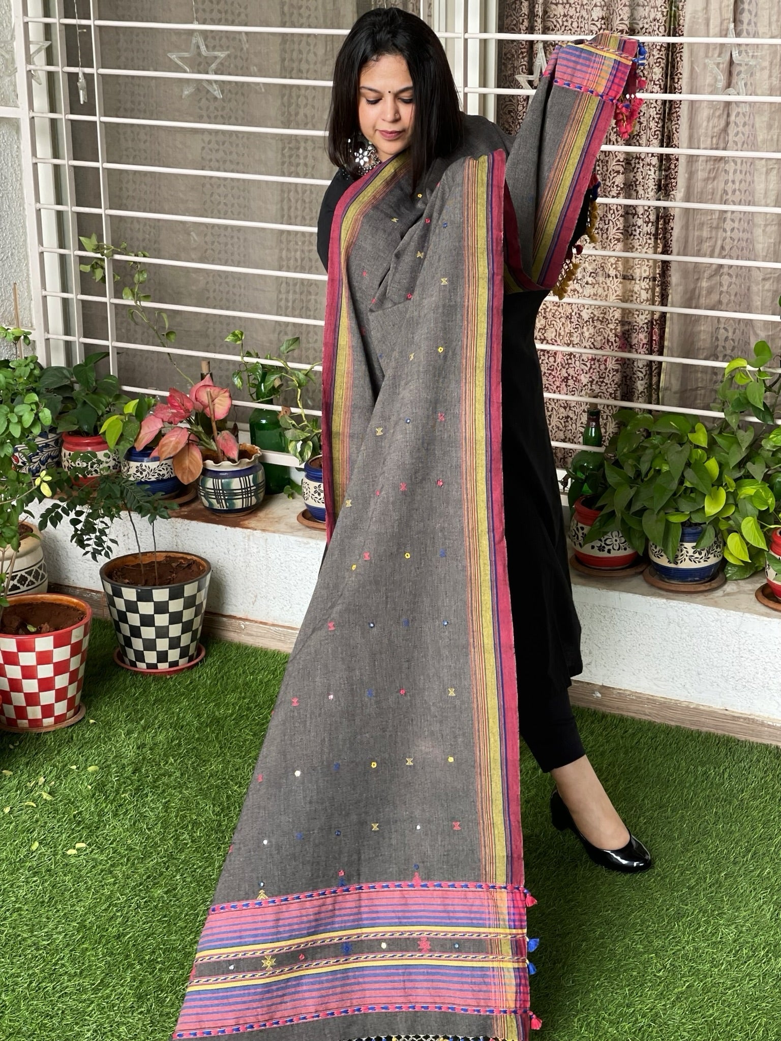 Grey Handwoven Bhujodi Dupatta with Mirror Handwork in Kala Cotton - Masakalee