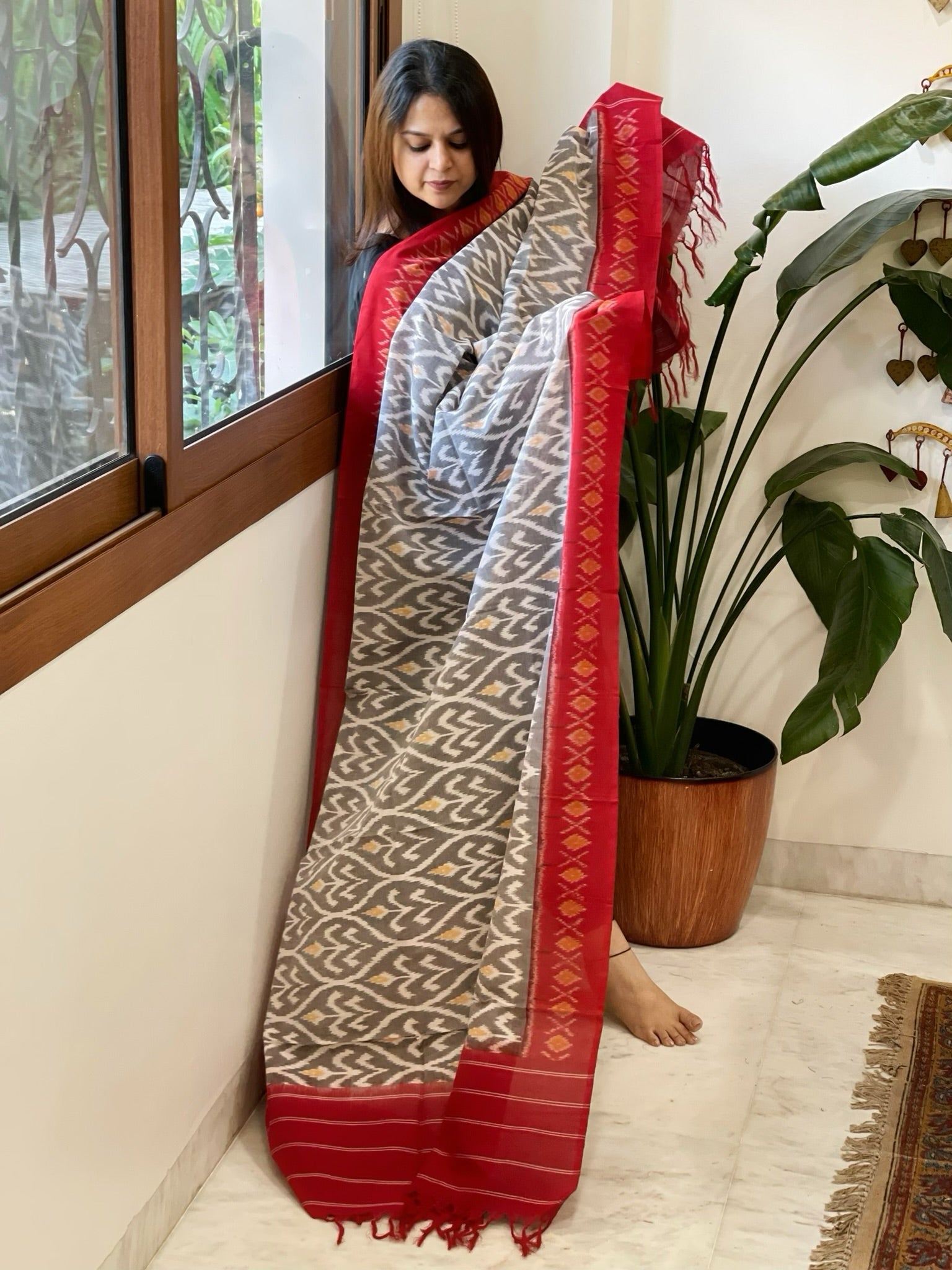 Grey, Red Handwoven Ikat Dupatta in Cotton - Masakalee