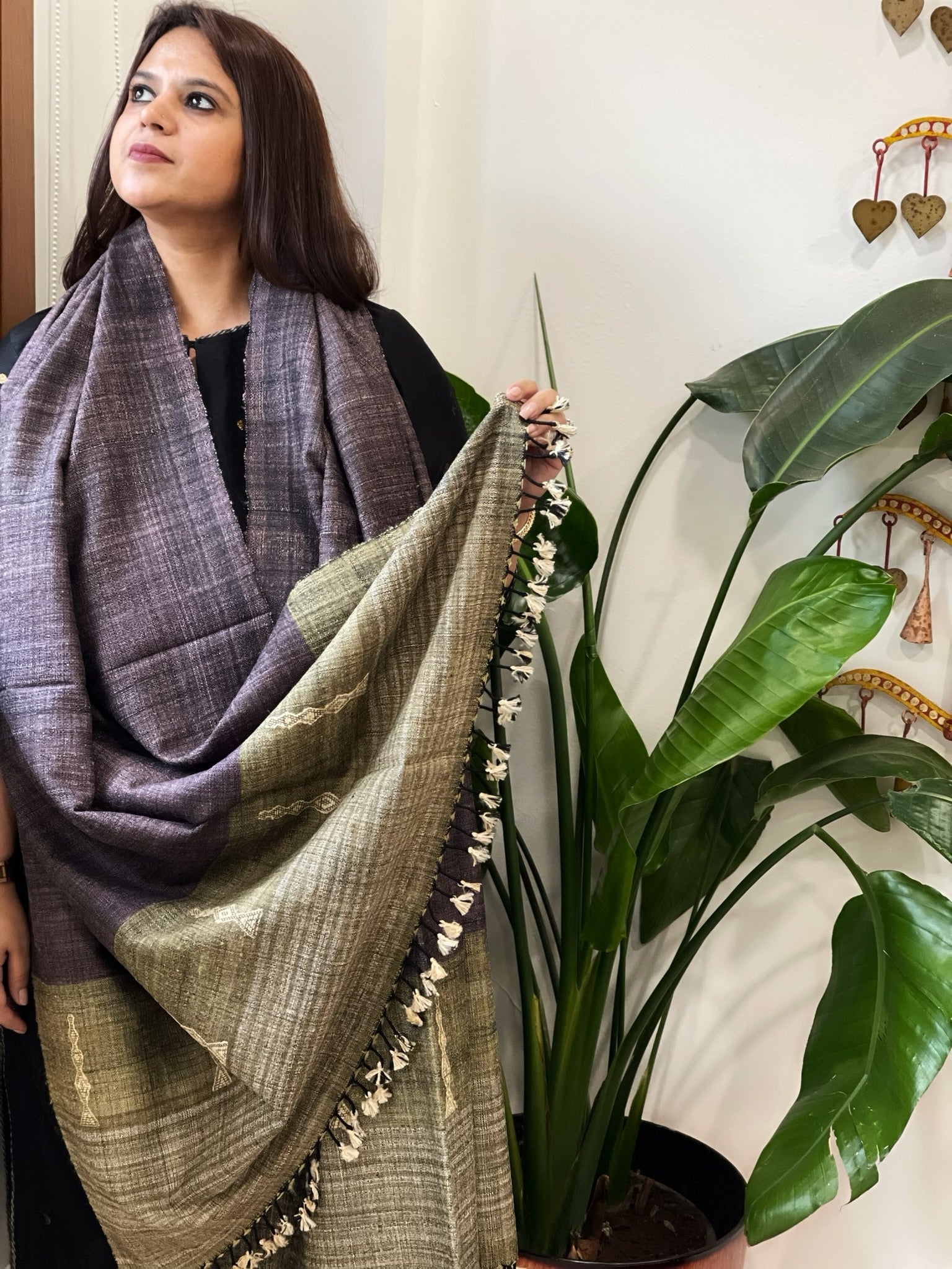 Greyish Purple Handwoven Bhujodi Shawl in Pure Tussar and Wool - Masakalee