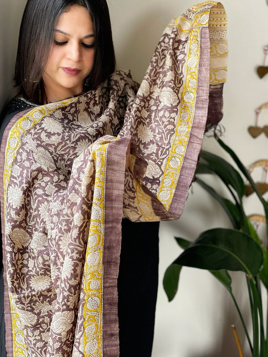 Handblock printed dupatta in Geecha Silk - Masakalee