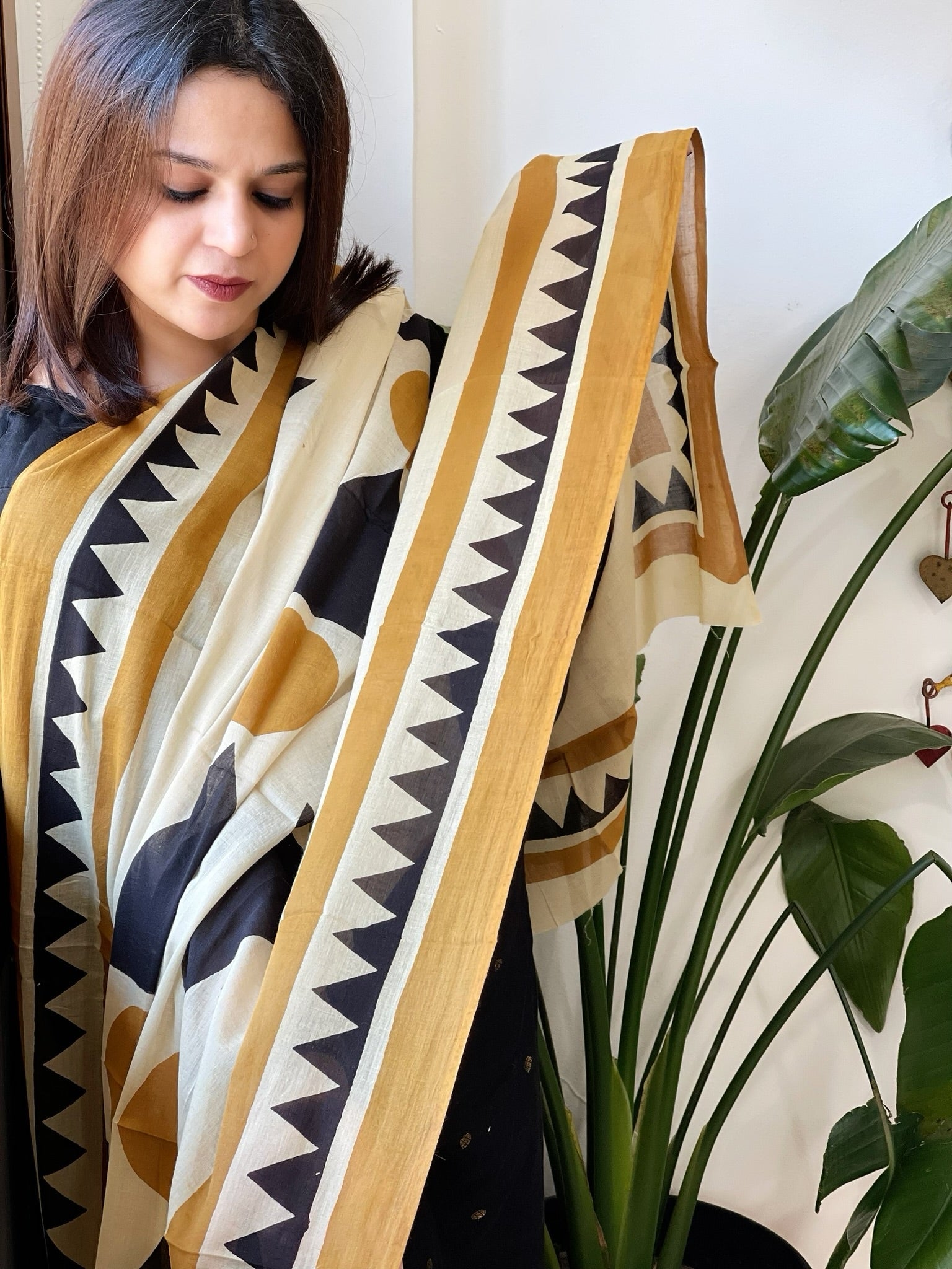Handblock printed dupatta in Mul Cotton - Masakalee