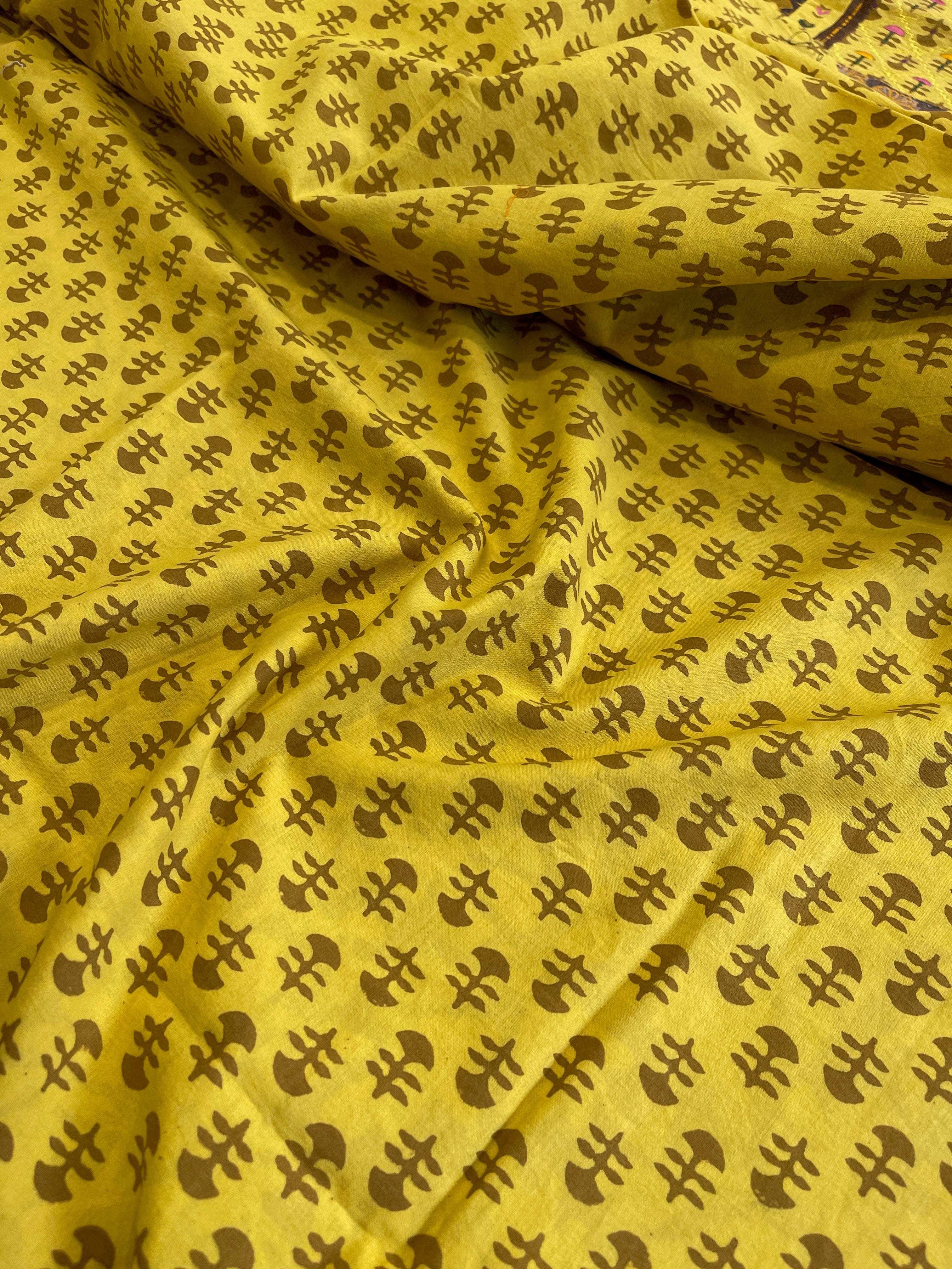 Handblock Printed Embroidered Suit Set with Patchwork in Pure Cotton - Masakalee