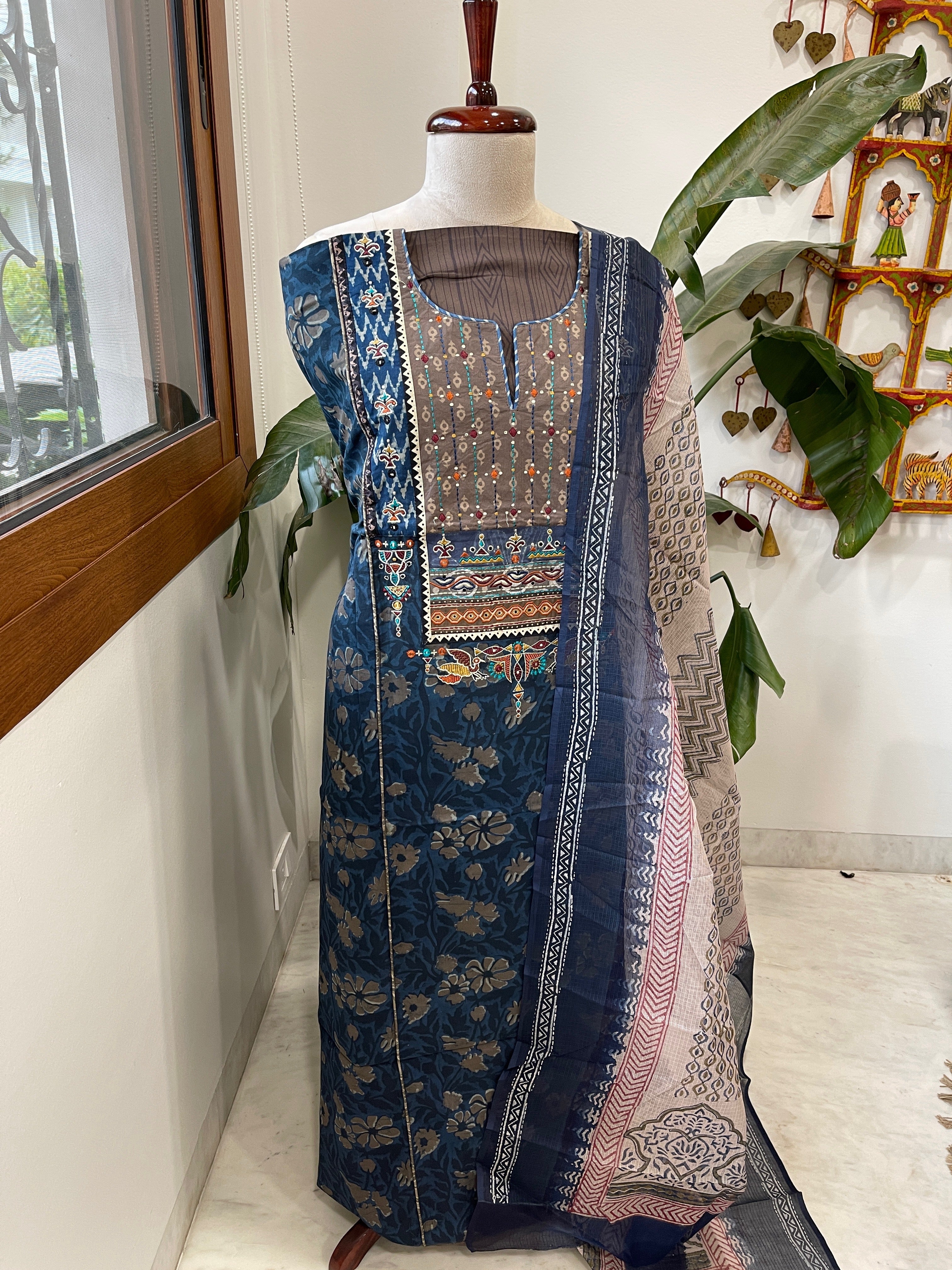 Handblock Printed Embroidered Suit Set with Patchwork in Pure Cotton - Masakalee