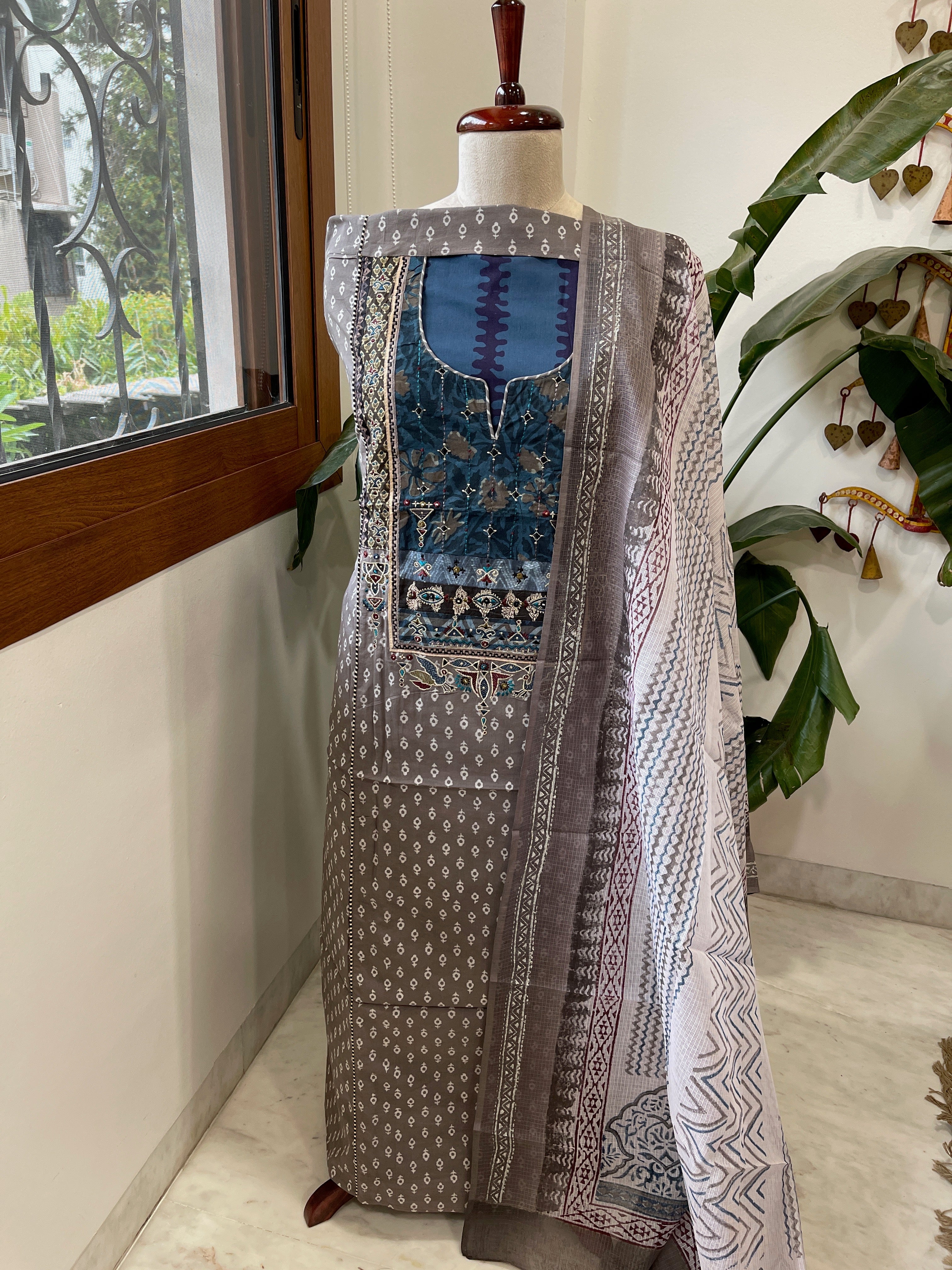 Handblock Printed Embroidered Suit Set with Patchwork in Pure Cotton - Masakalee