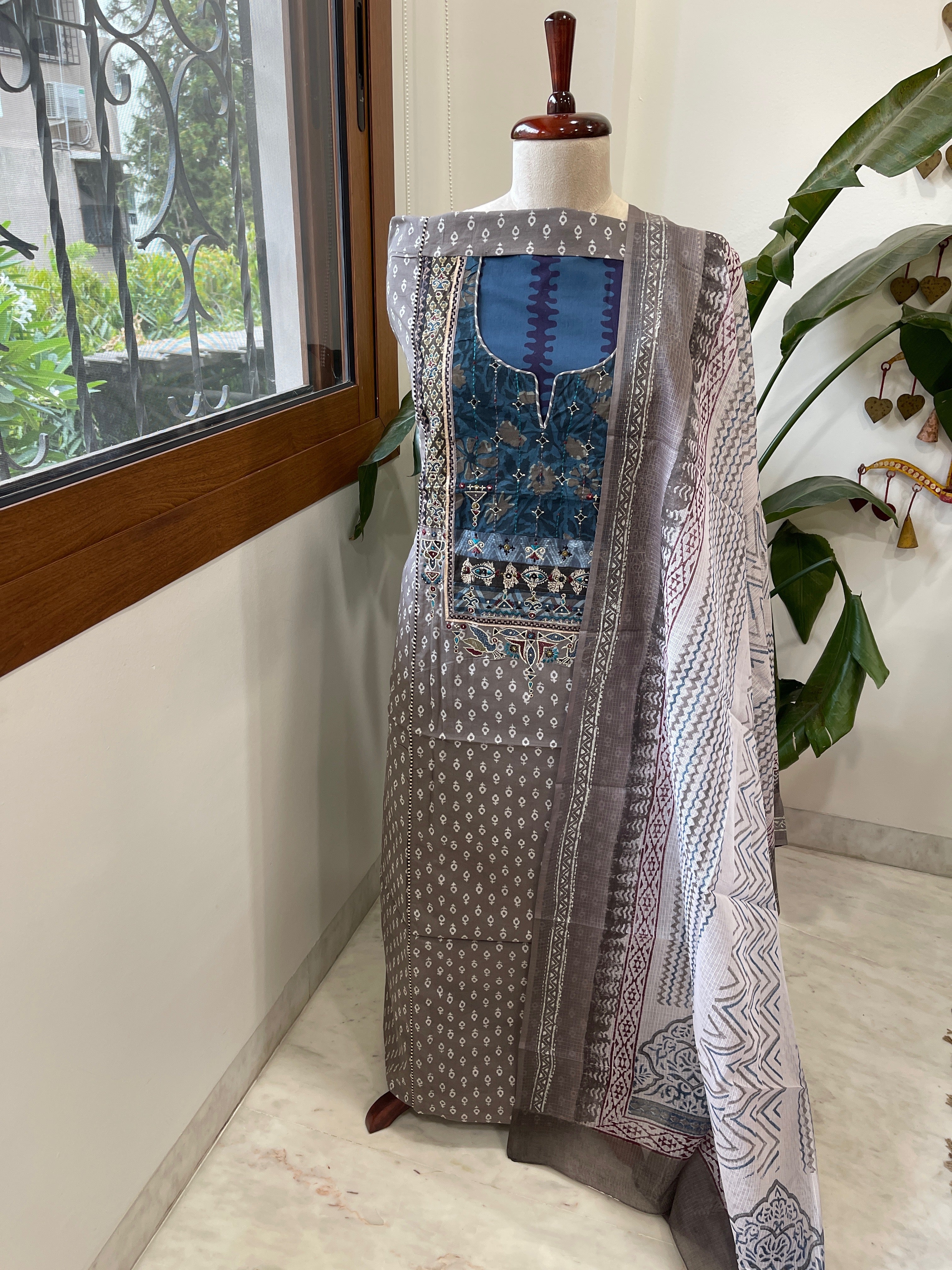 Handblock Printed Embroidered Suit Set with Patchwork in Pure Cotton - Masakalee