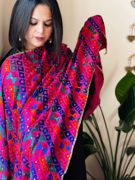 Handmade Bagh Phulkari Dupatta in Crepe - Masakalee