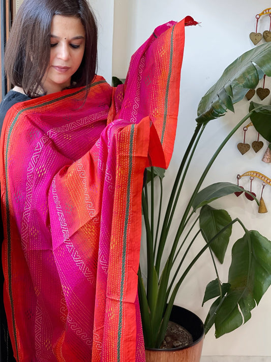 Handmade Kantha Dupatta in Silk - Masakalee