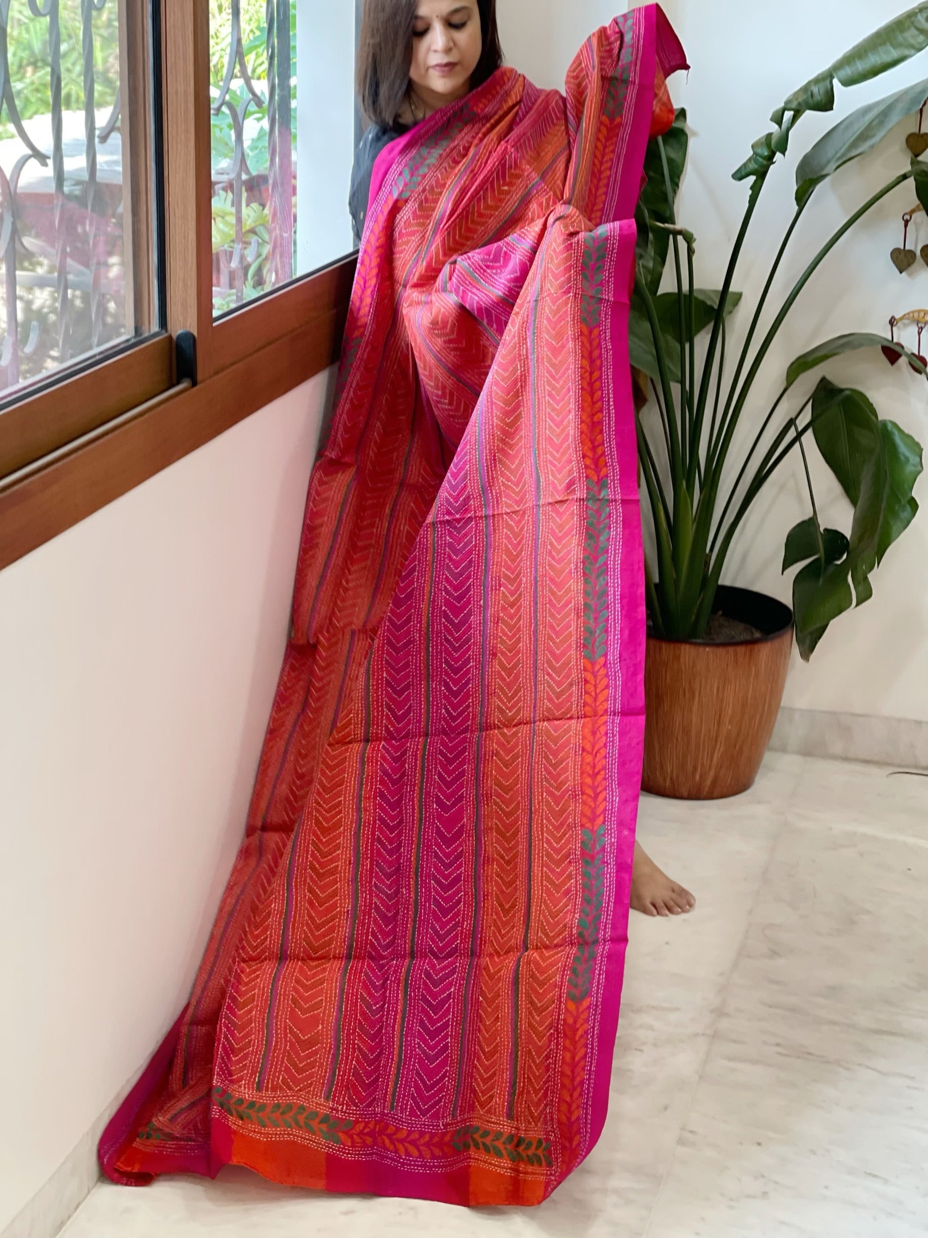Handmade Kantha Dupatta in Silk - Masakalee