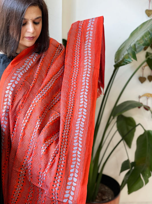 Handmade Kantha Dupatta in Silk - Masakalee