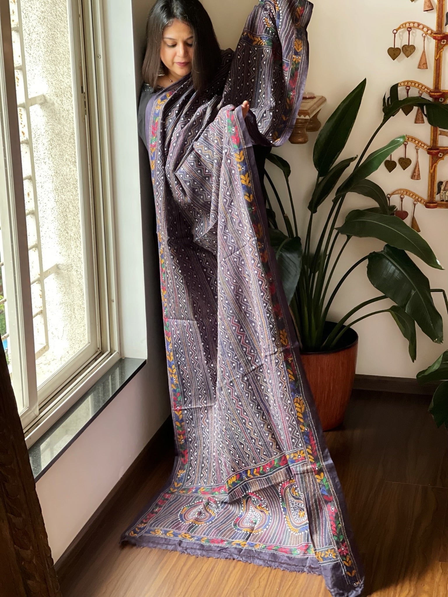 Handmade Kantha Dupatta in Silk - Masakalee