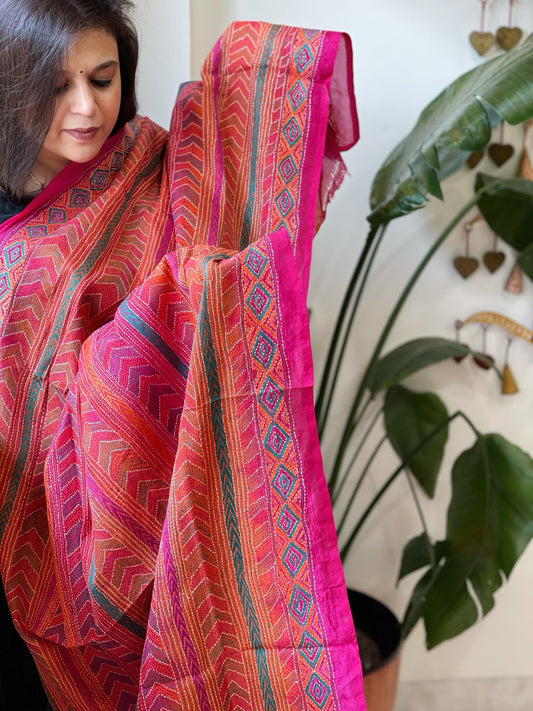 Handmade Kantha Dupatta in Silk - Masakalee