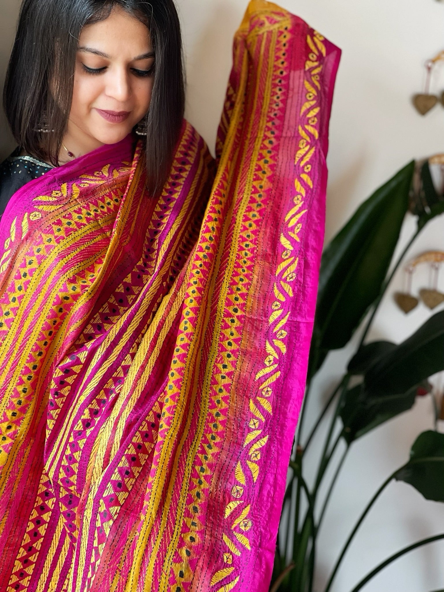 Handmade Kantha Dupatta in Silk - Masakalee