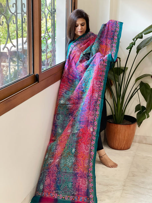 Handmade Kantha Dupatta in Silk - Masakalee