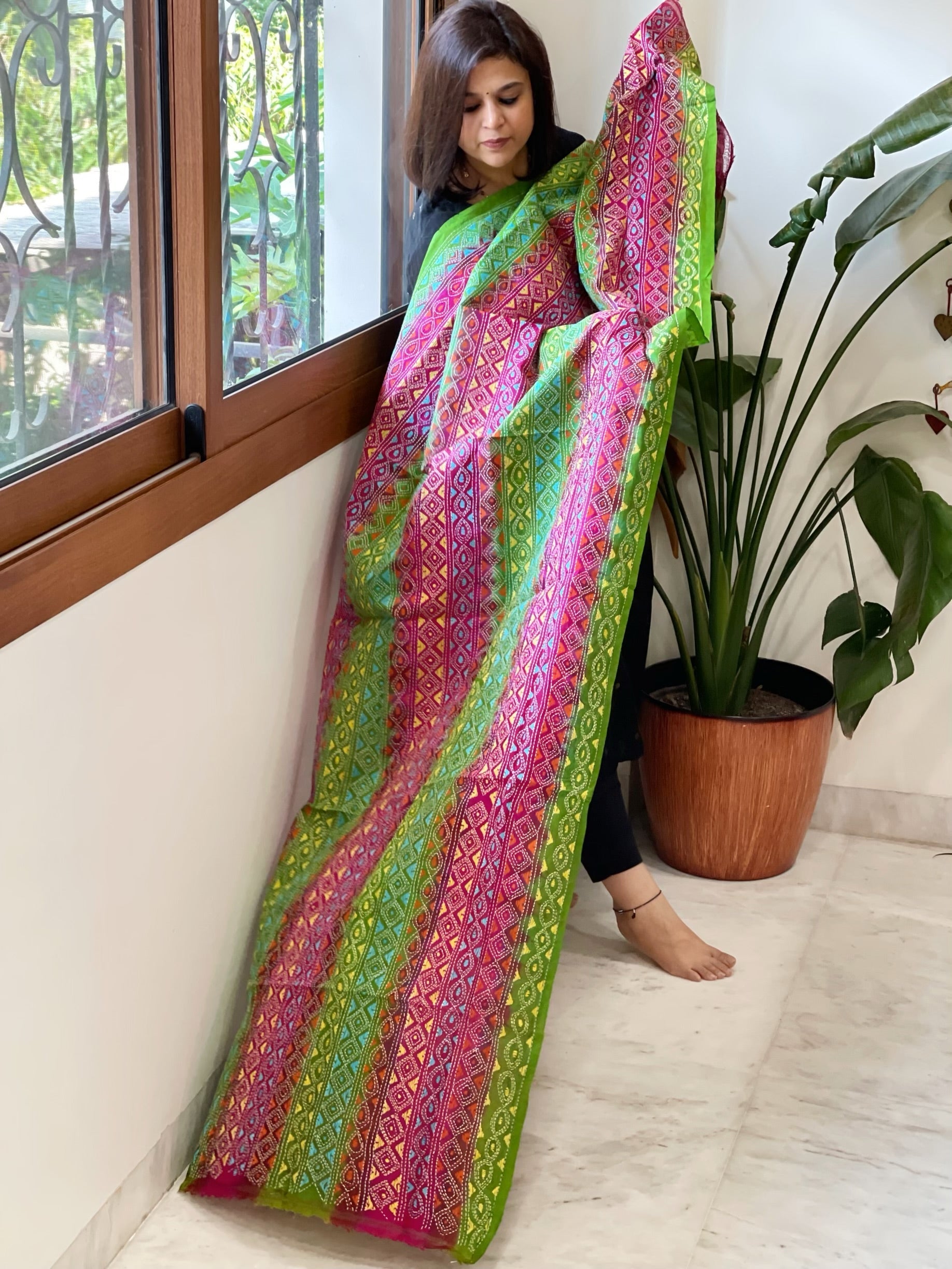 Handmade Kantha Dupatta in Silk - Masakalee
