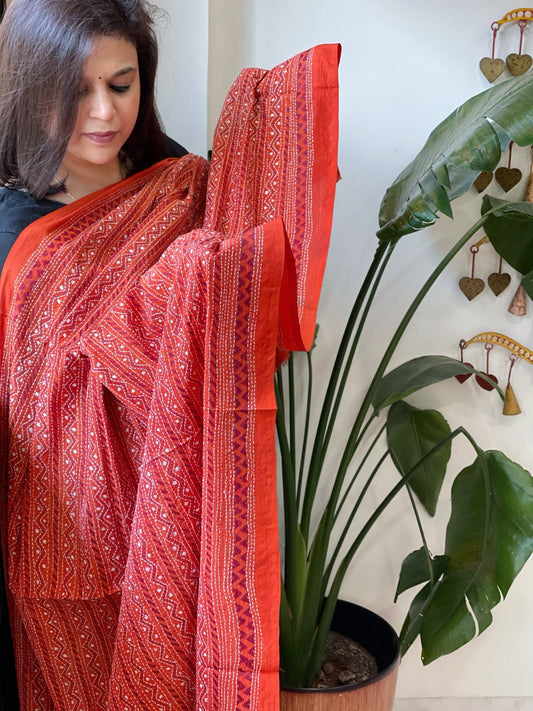 Handmade Kantha Dupatta in Silk - Masakalee