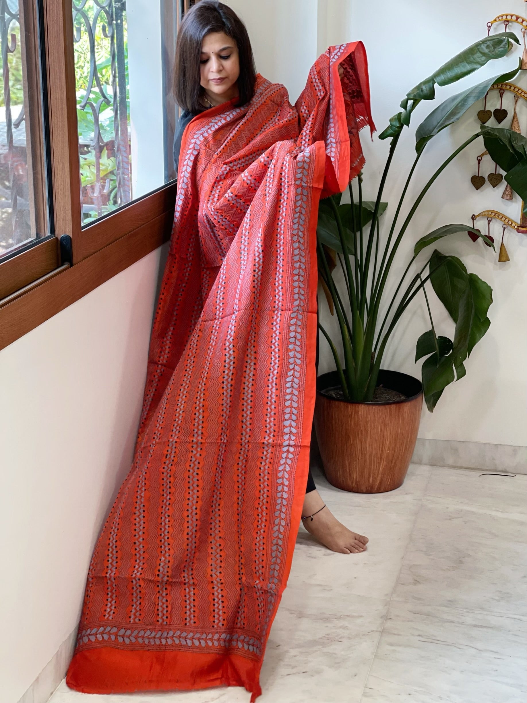 Handmade Kantha Dupatta in Silk - Masakalee