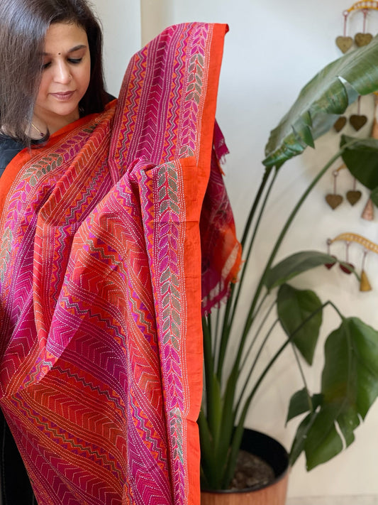 Handmade Kantha Dupatta in Silk - Masakalee