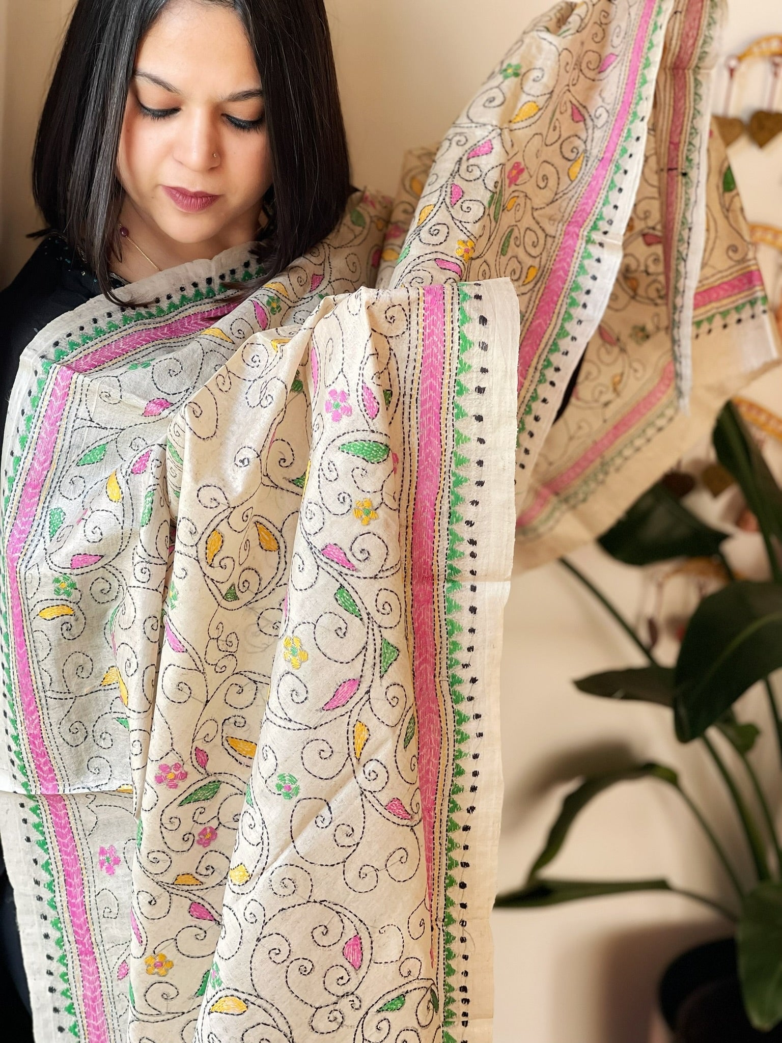 Handmade Nakshi Kantha Dupatta in Pure Silk - Masakalee