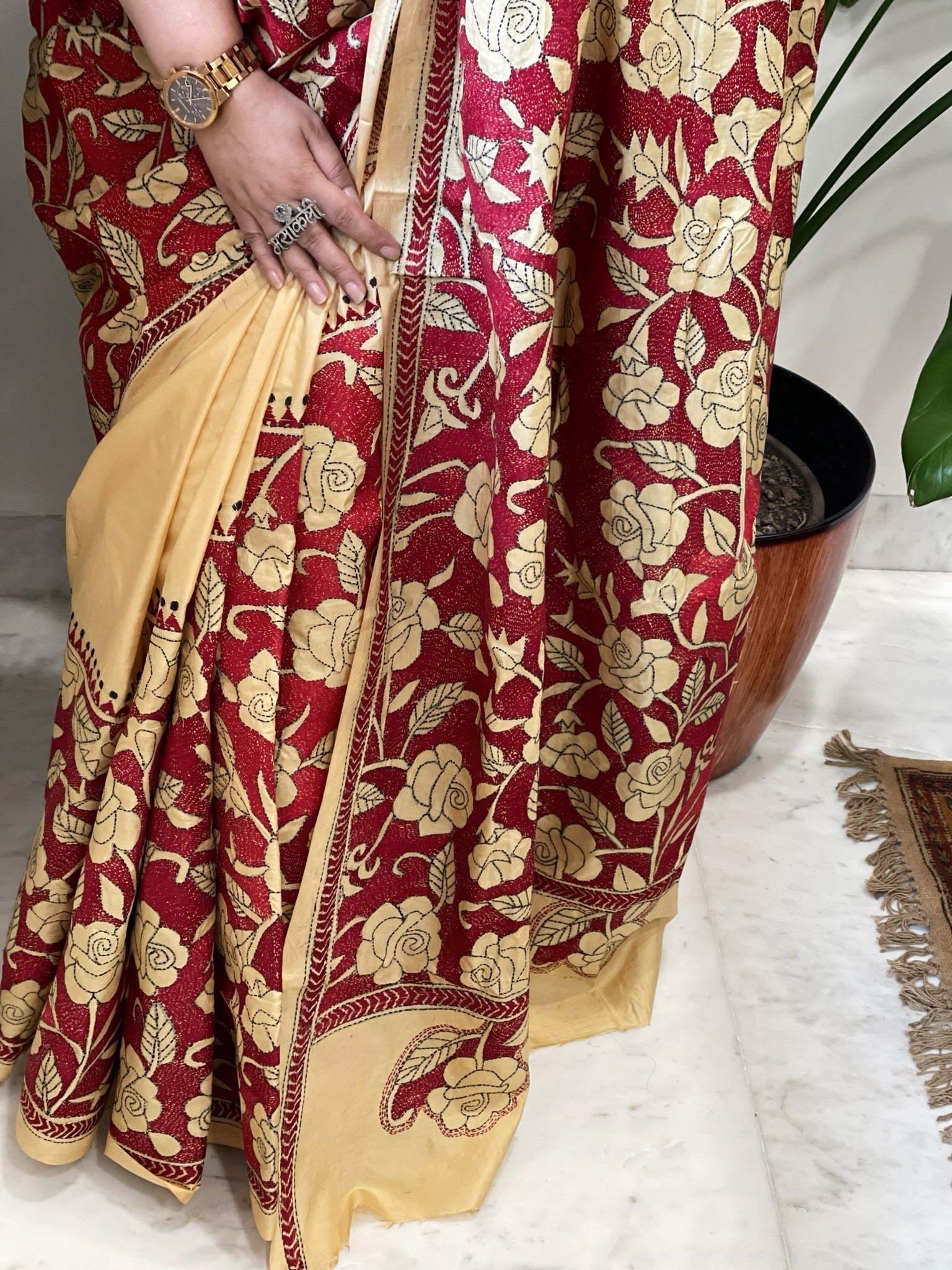 Handmade Nakshi Kantha Saree in Pure Silk - Masakalee