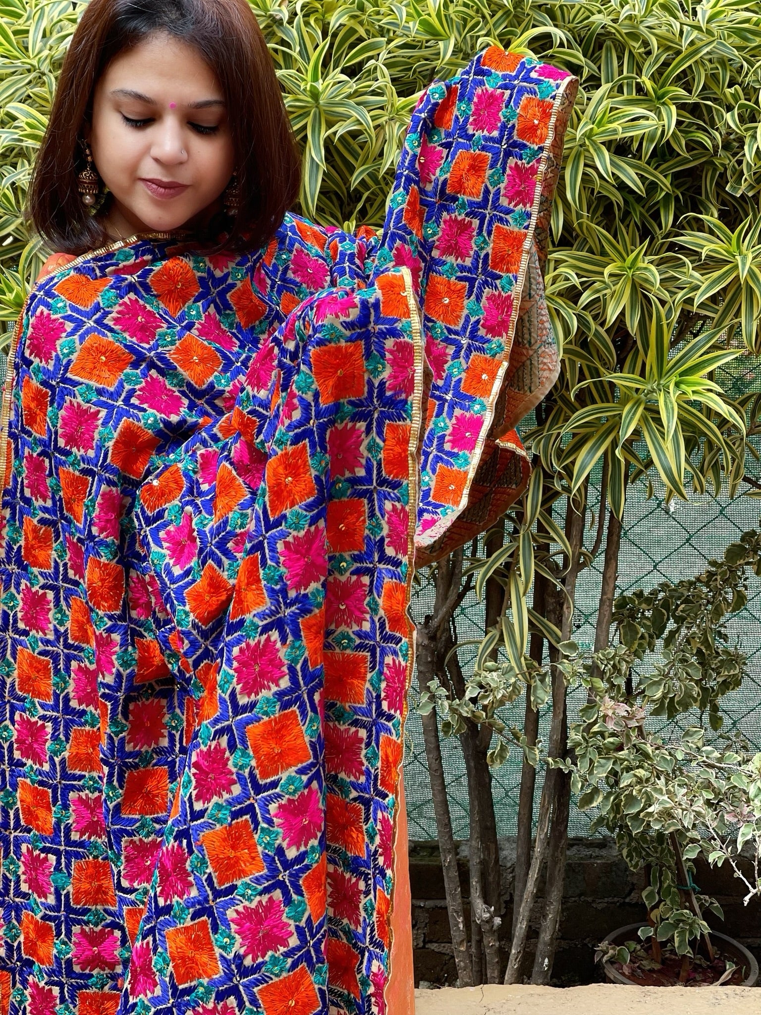 Handmade Phulkari Dupatta in Cotton - Masakalee