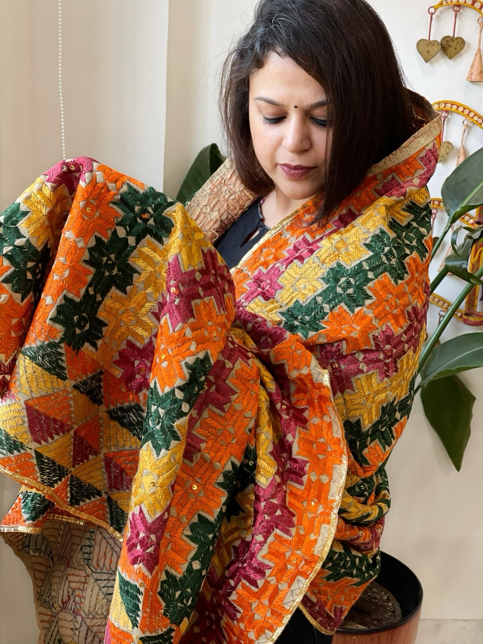 Handmade Phulkari Dupatta in Cotton - Masakalee