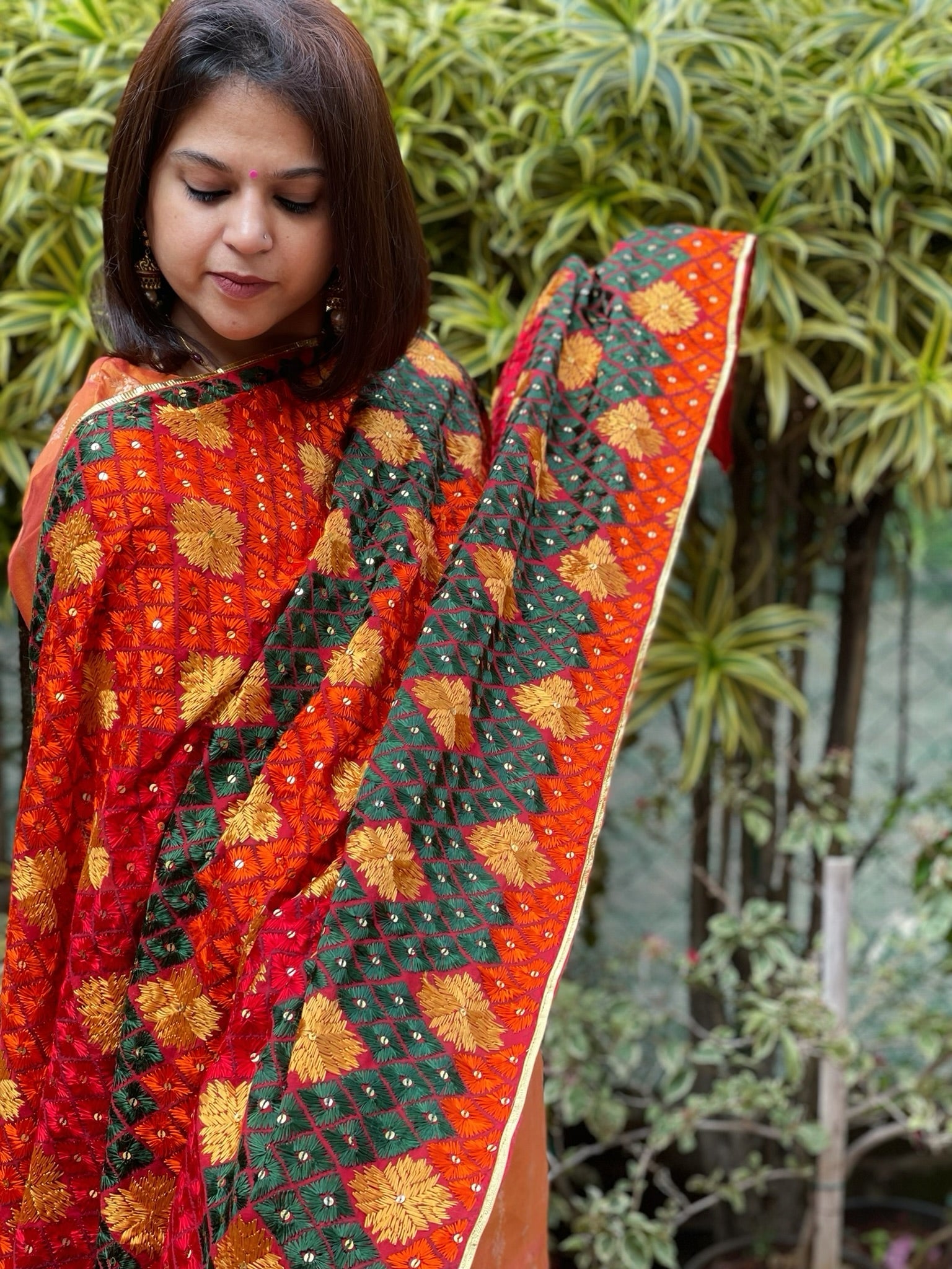 Handmade Phulkari Dupatta in Cotton - Masakalee
