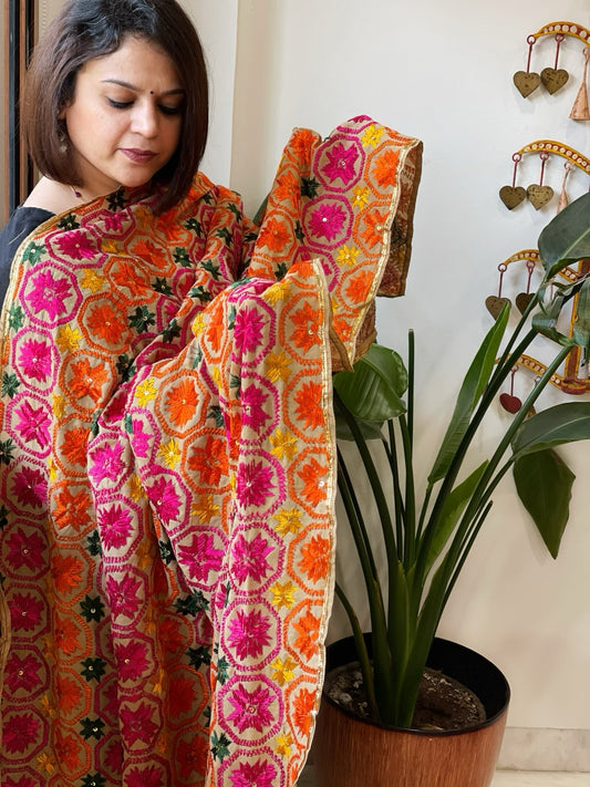 Handmade Phulkari Dupatta in Cotton - Masakalee