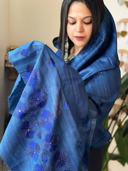 Handmade Phulkari Dupatta in Pure Geecha - Tussar Silk - Masakalee