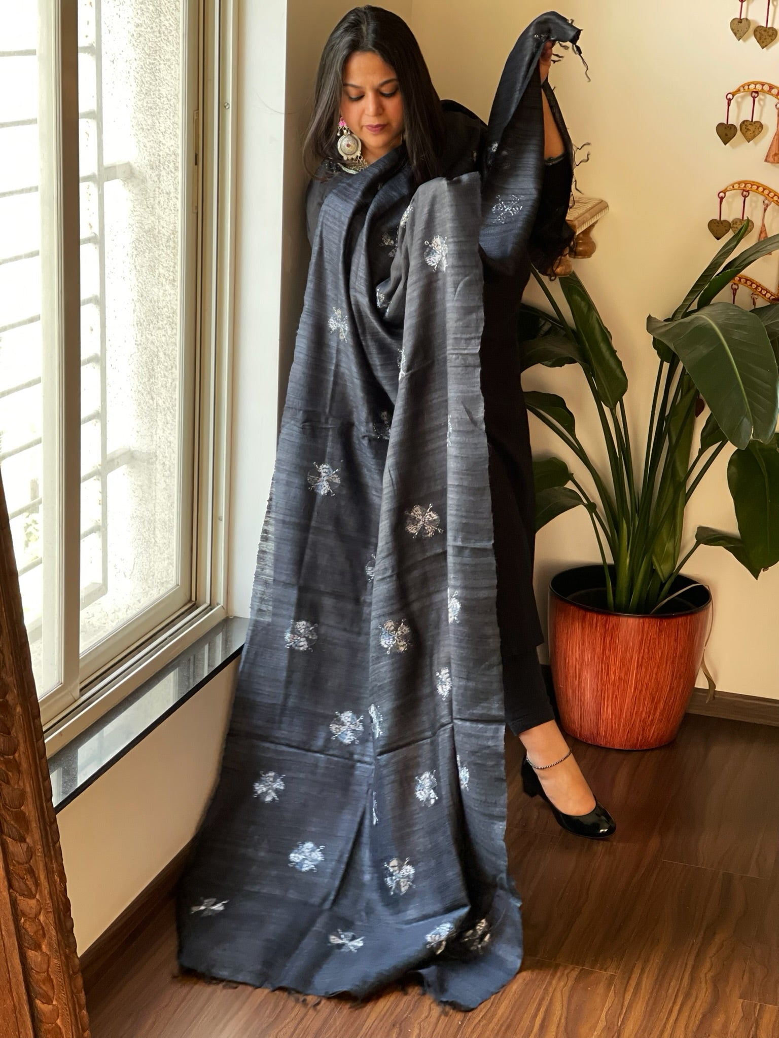 Handmade Phulkari Dupatta in Pure Geecha - Tussar Silk - Masakalee