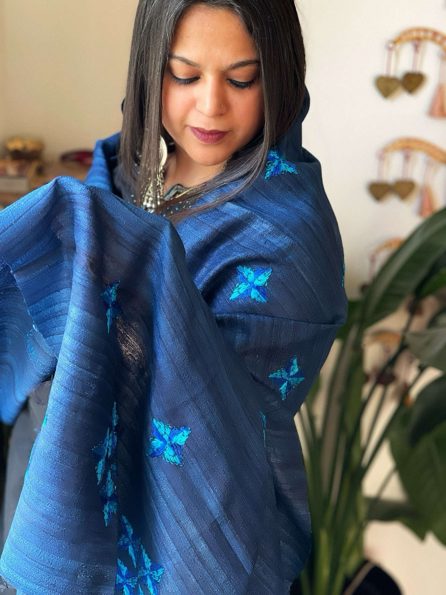 Handmade Phulkari Dupatta in Pure Geecha - Tussar Silk - Masakalee