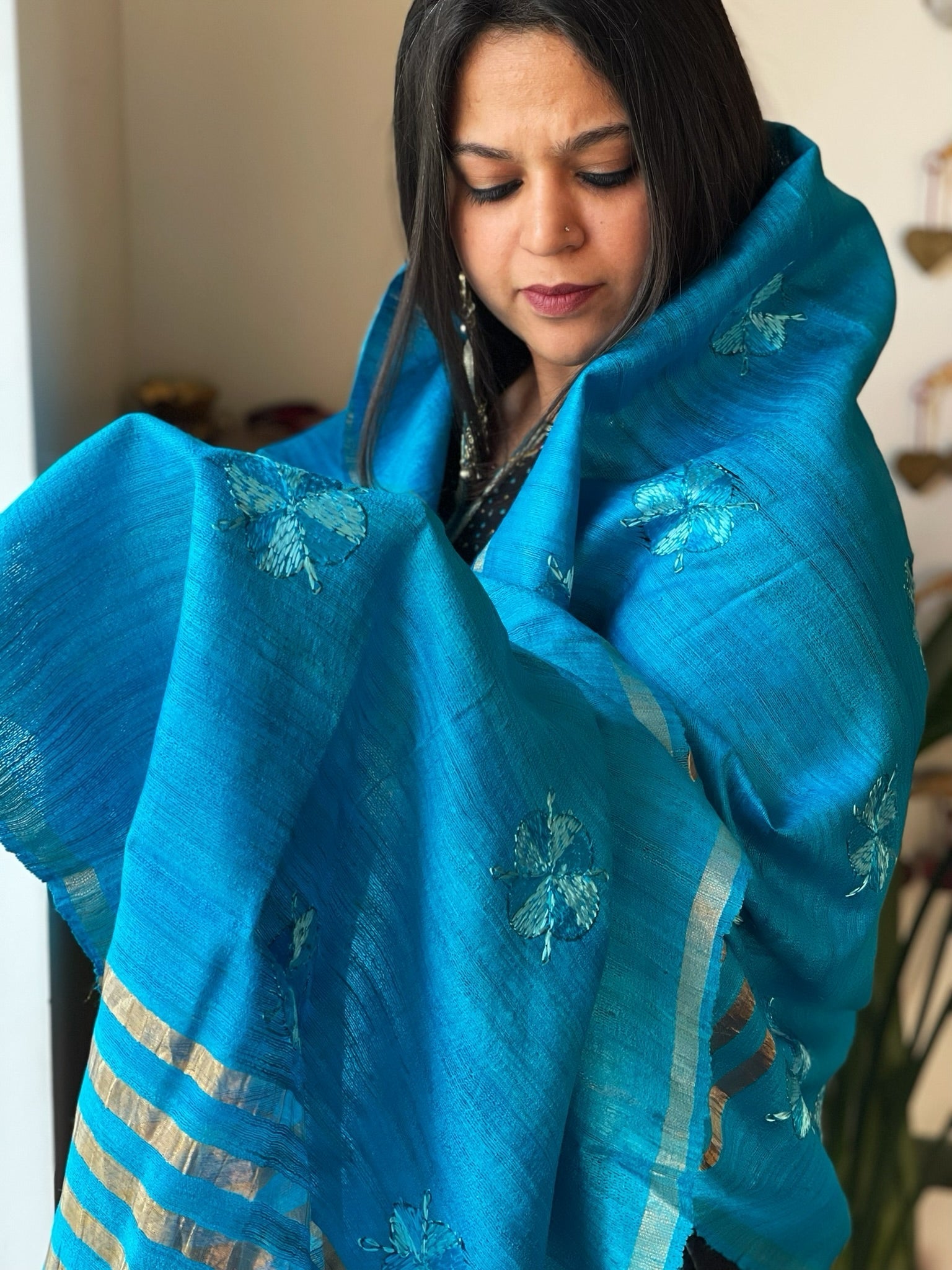 Handmade Phulkari Dupatta in Pure Geecha - Tussar Silk - Masakalee