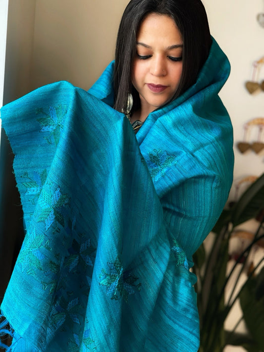 Handmade Phulkari Dupatta in Pure Geecha - Tussar Silk - Masakalee