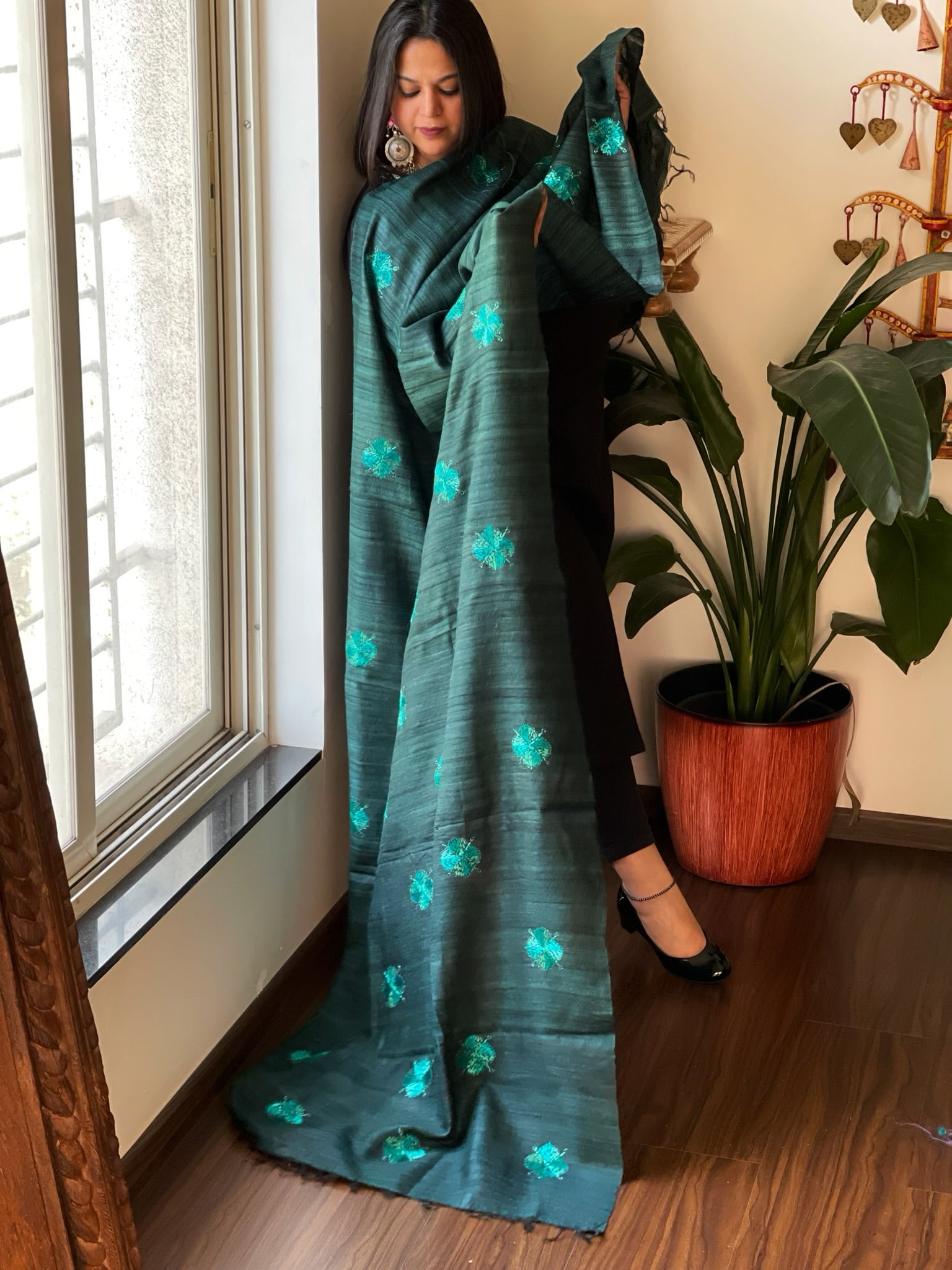 Handmade Phulkari Dupatta in Pure Geecha - Tussar Silk - Masakalee